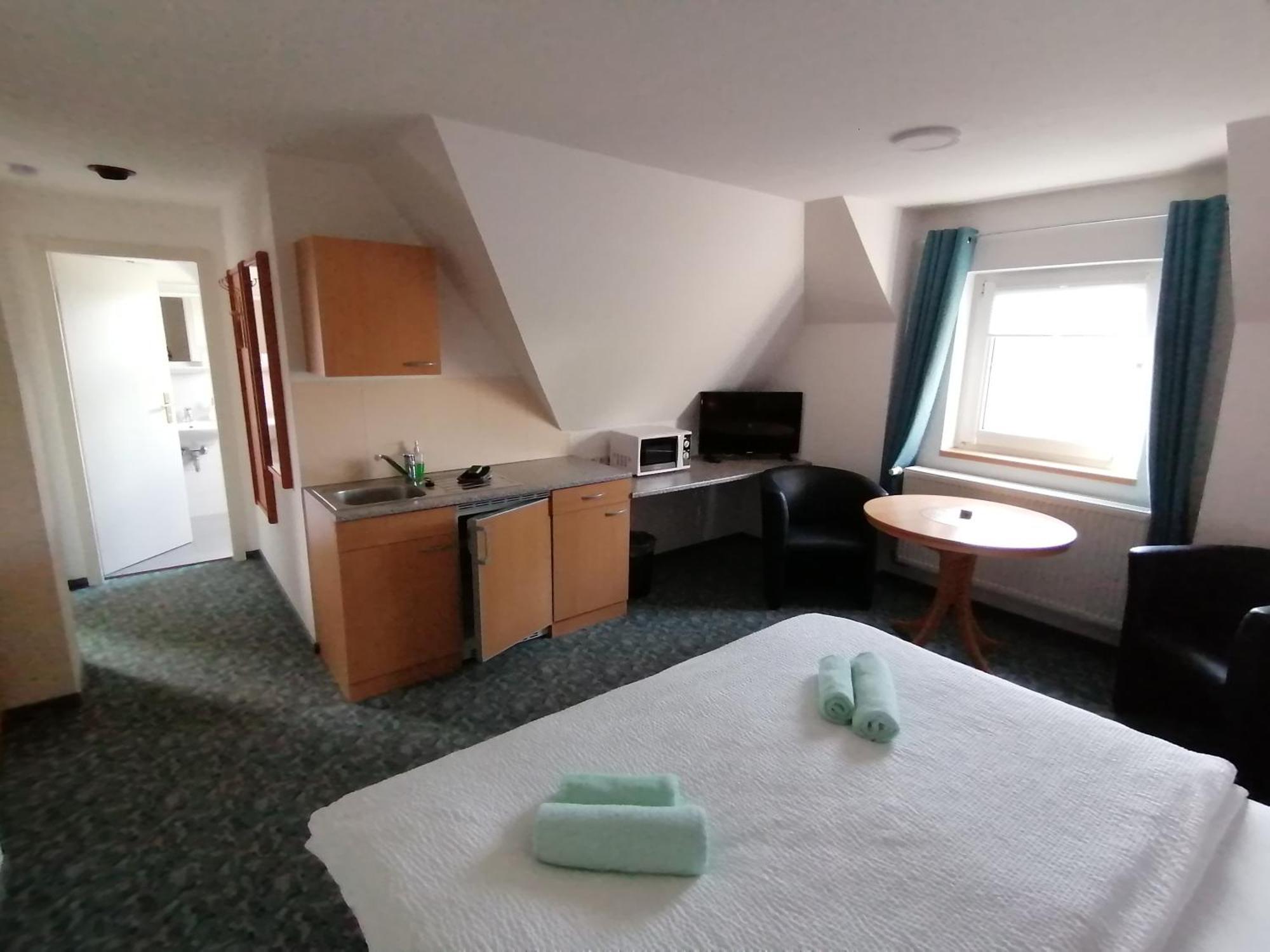 Domstadt Apartments แมร์เซอบวร์ก ภายนอก รูปภาพ