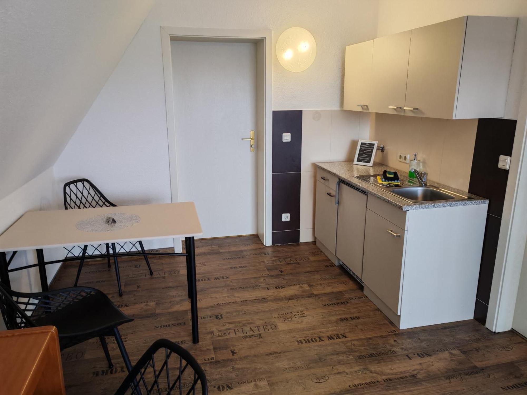 Domstadt Apartments แมร์เซอบวร์ก ภายนอก รูปภาพ
